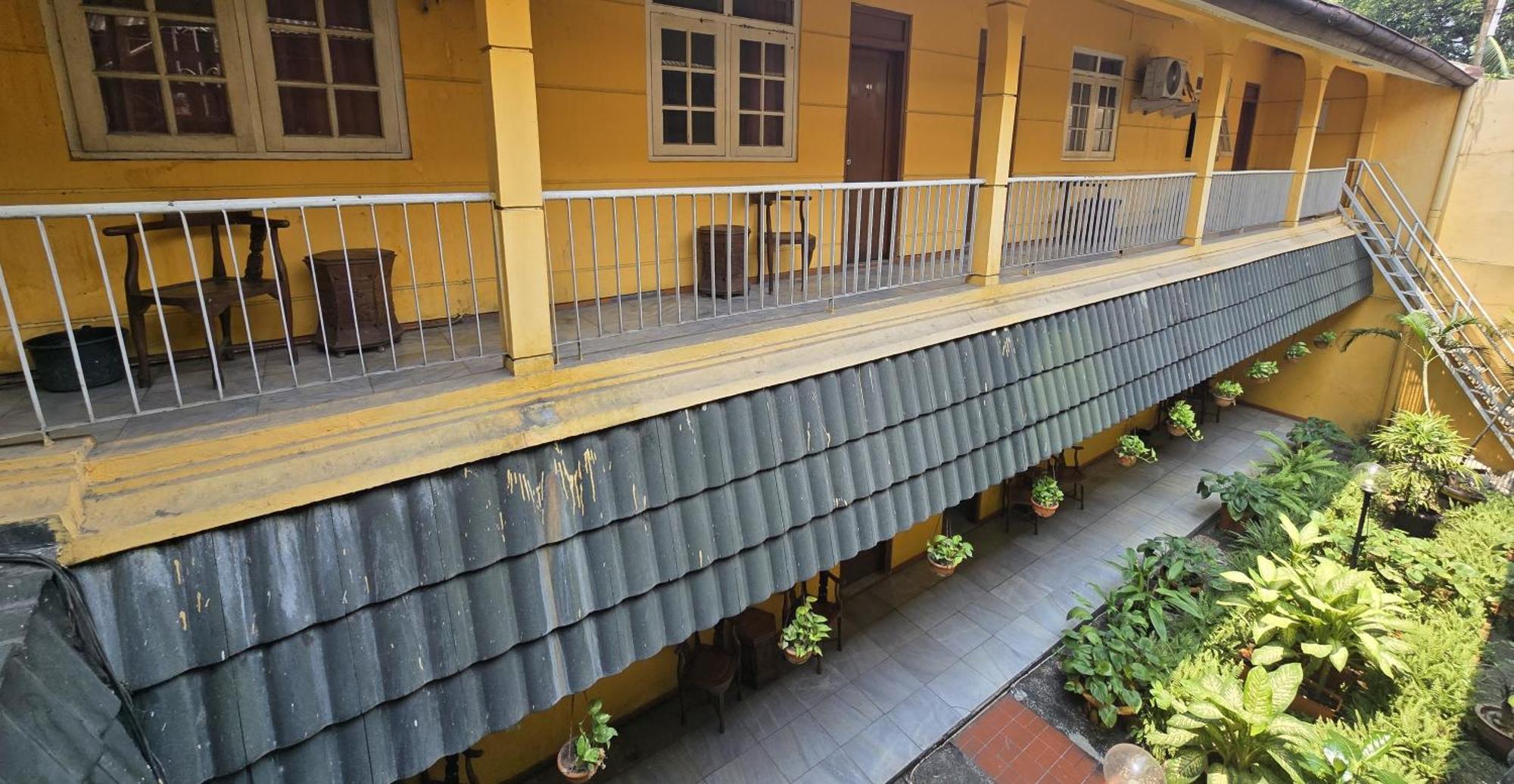 Hotel Tugu Asri Jakarta Exteriör bild