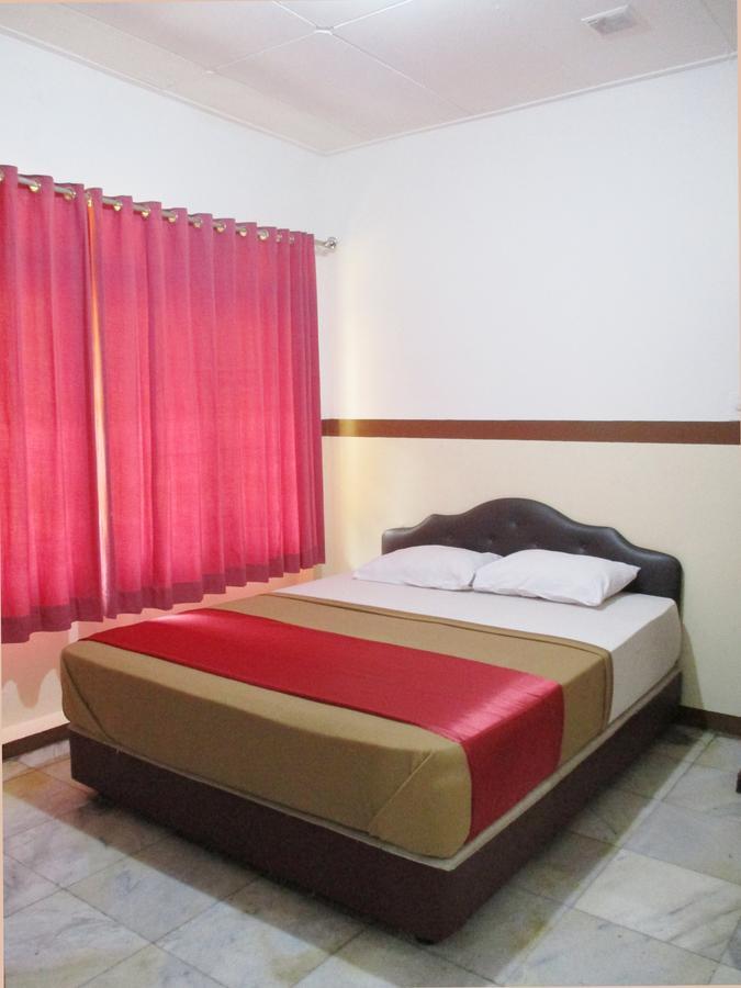 Hotel Tugu Asri Jakarta Exteriör bild